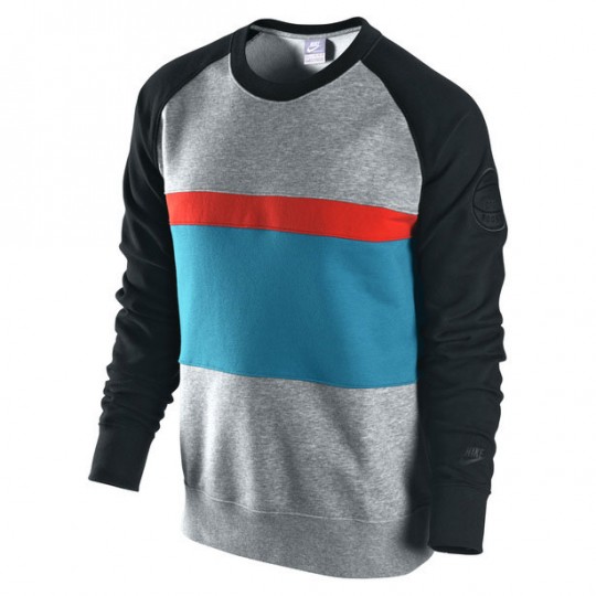 Fashioned sweater (Sportswear)